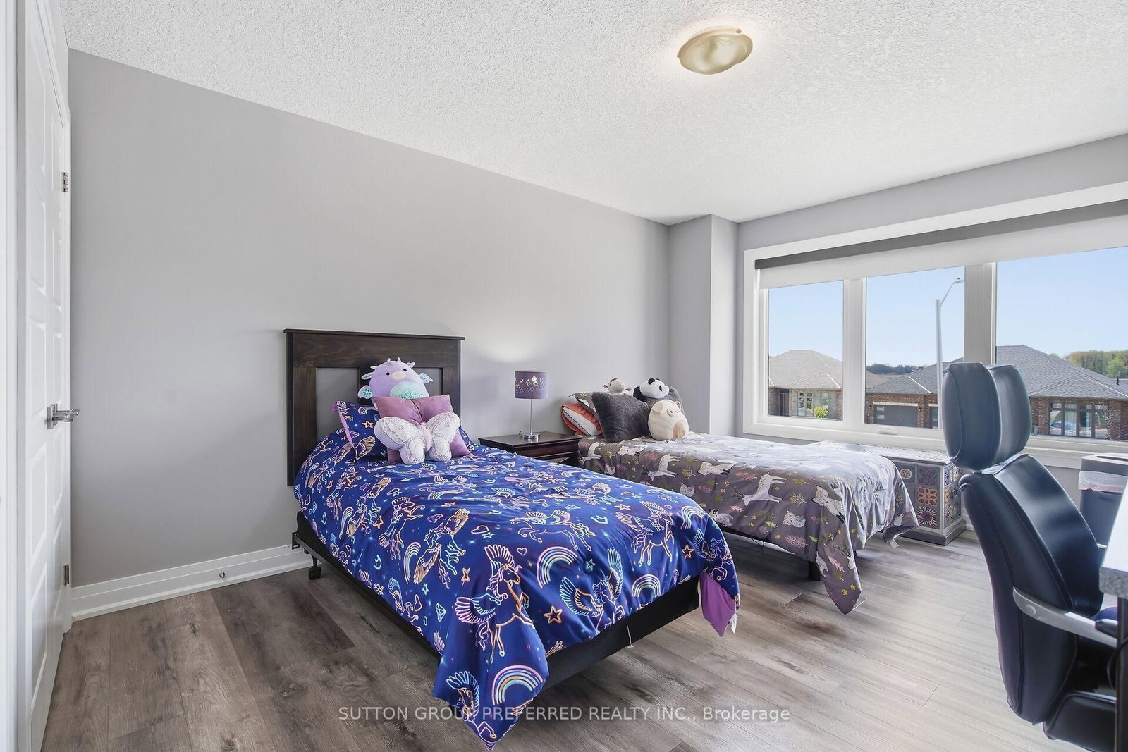 215 Leitch Street • Dutton/Dunwich, ON photo 26