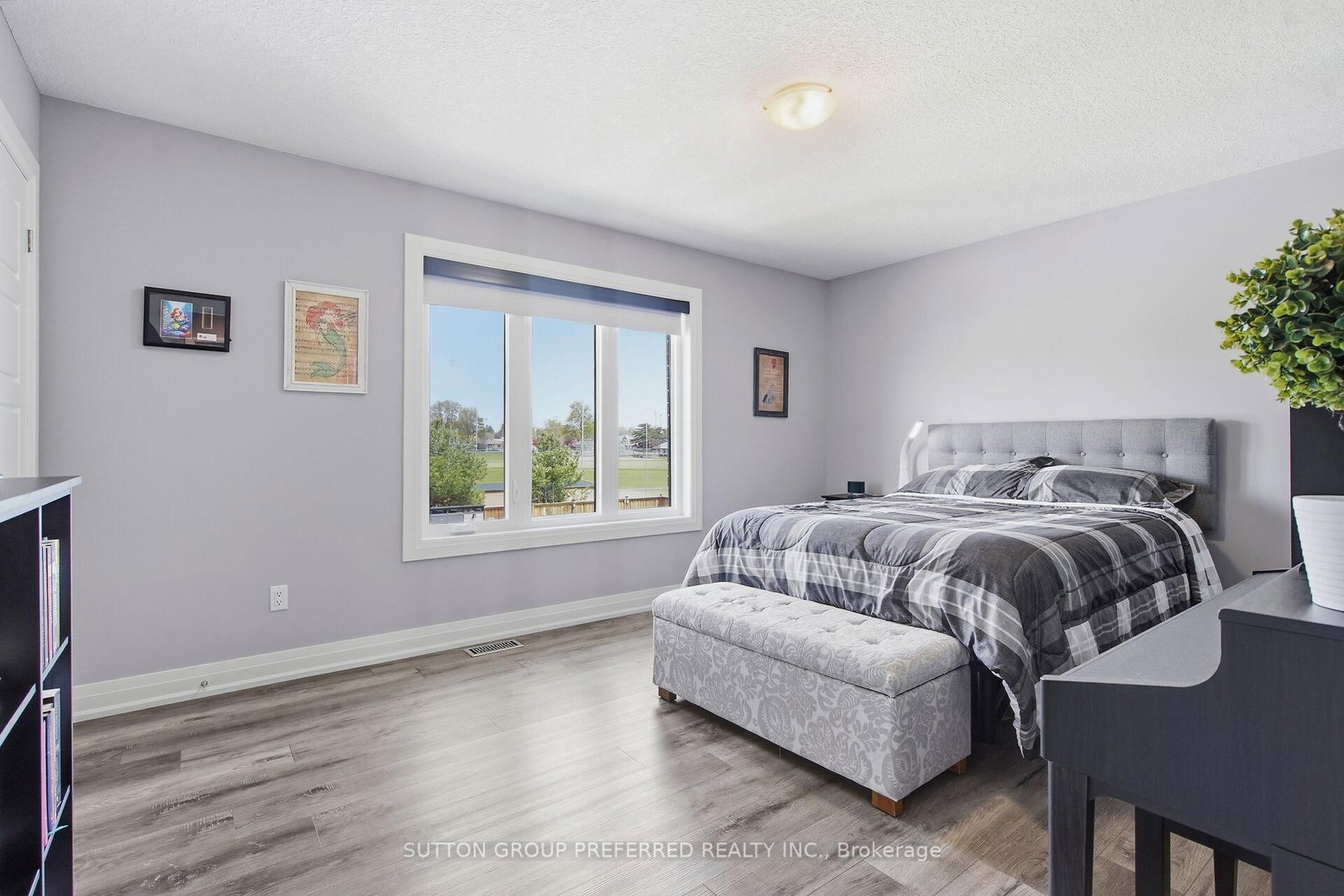 215 Leitch Street • Dutton/Dunwich, ON photo 28