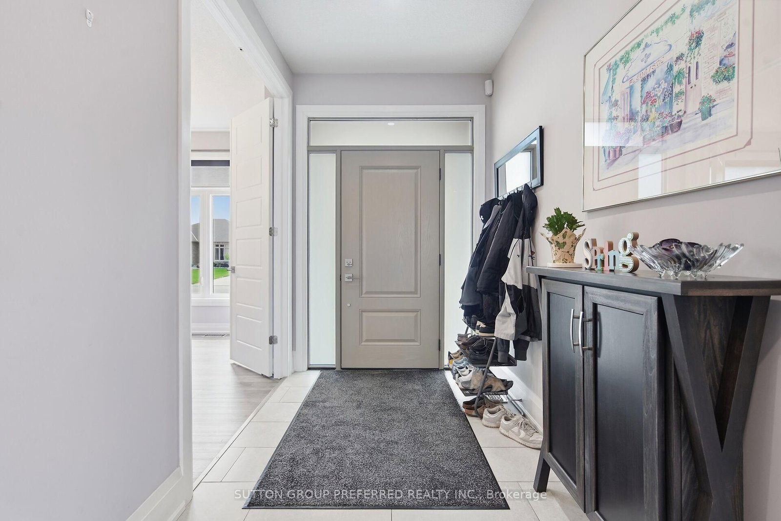 215 Leitch Street • Dutton/Dunwich, ON photo 4