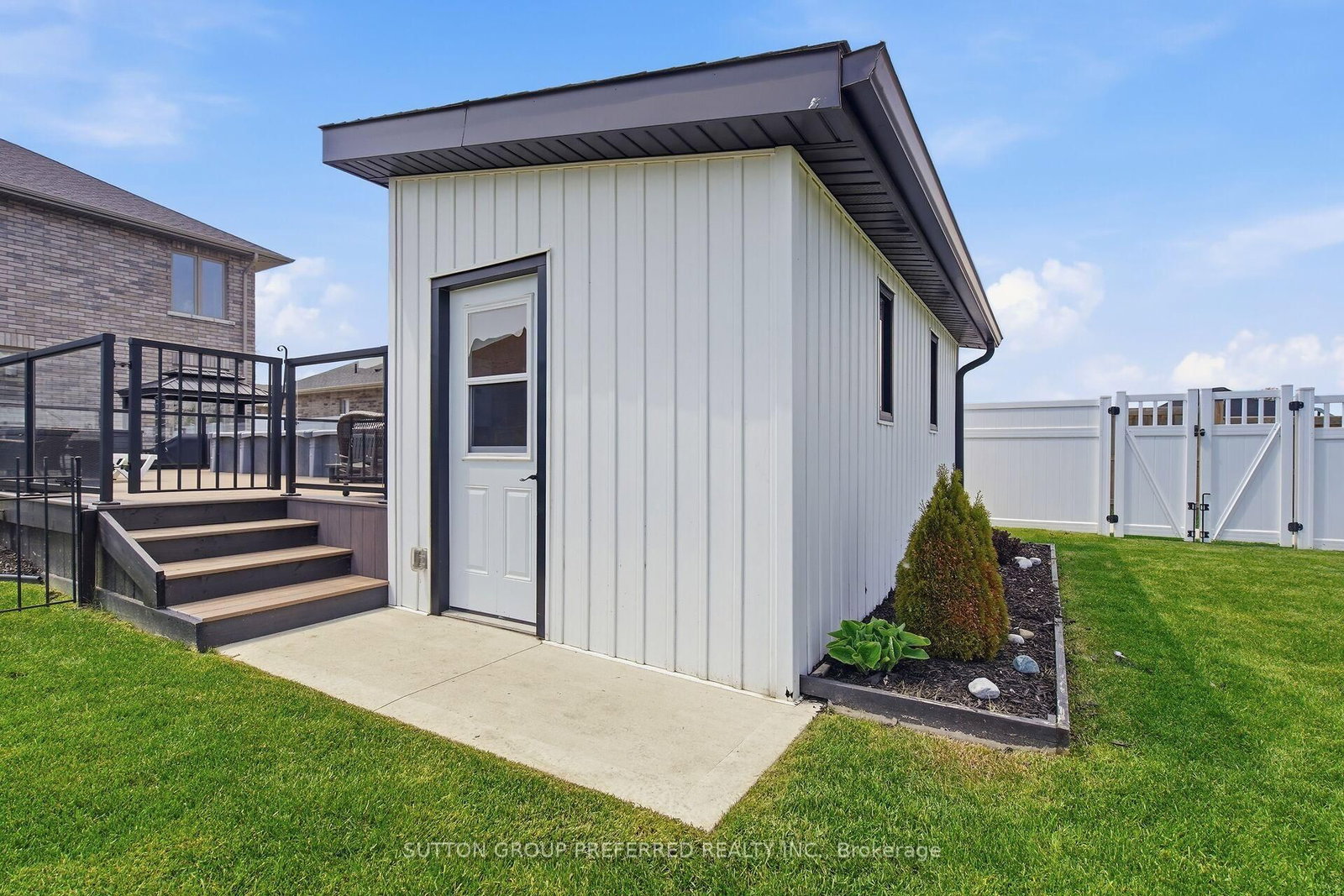 215 Leitch Street • Dutton/Dunwich, ON photo 46