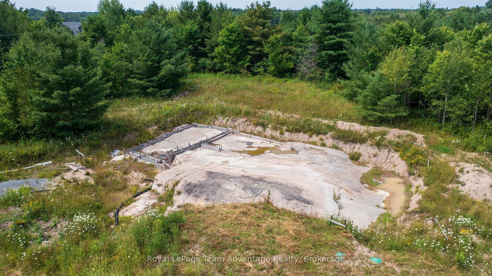732 124 Highway • McKellar, ON photo 8