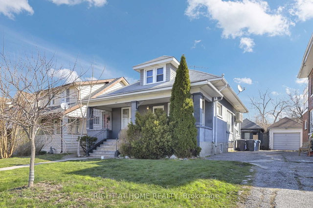 530-532 Campbell Avenue