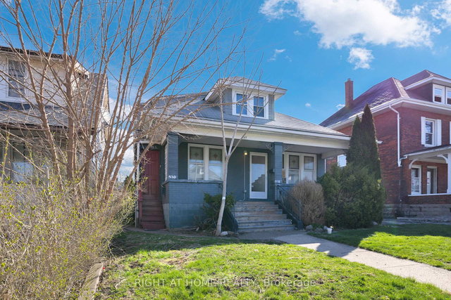 530-532 Campbell Avenue