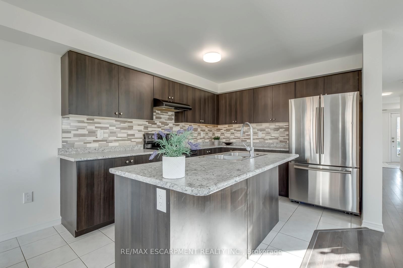 96 Arnold Marshall Boulevard - Photo 16