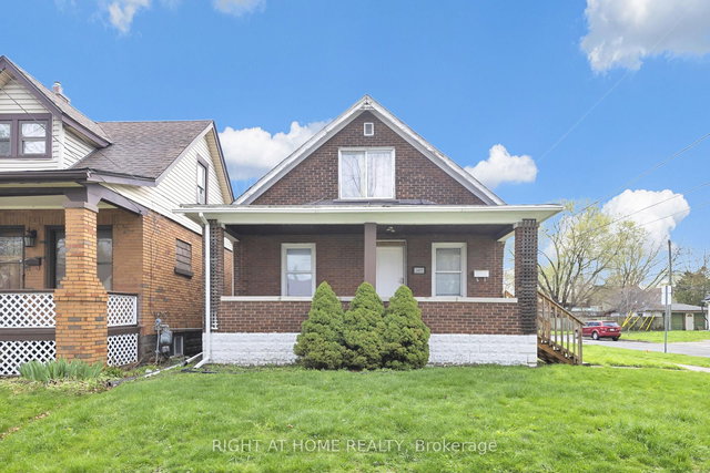3497 Peter Street