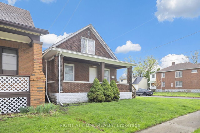 3497 Peter Street