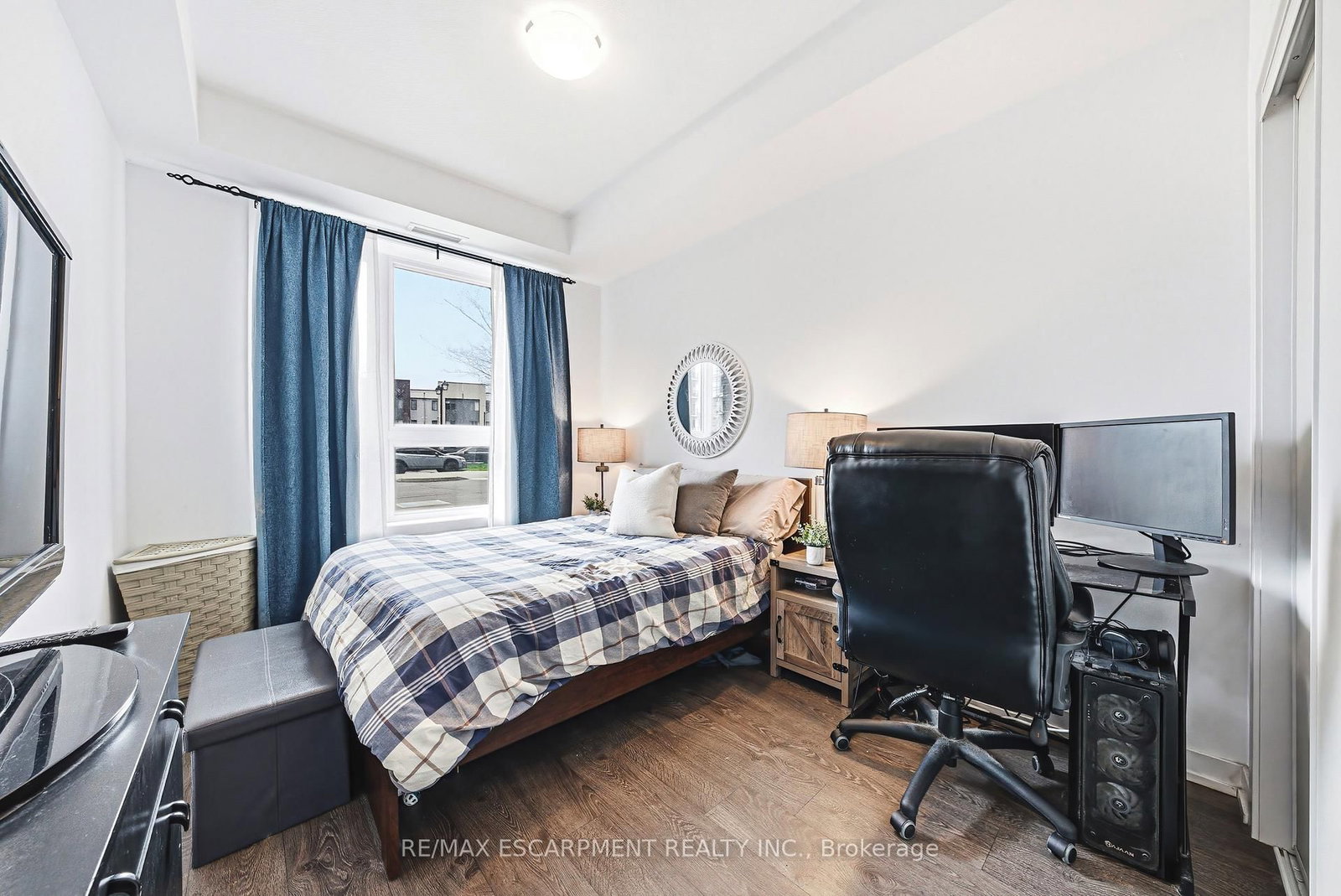 125 Shoreview Place, Unit 134 - Photo 10