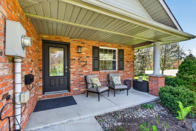 20 Portal Drive • Port Colborne, ON photo 4