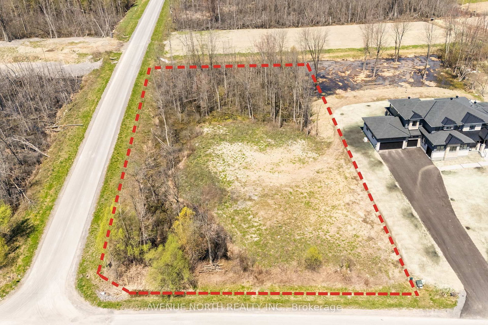 5829 Red Castle Ridge • Ottawa, ON photo 2