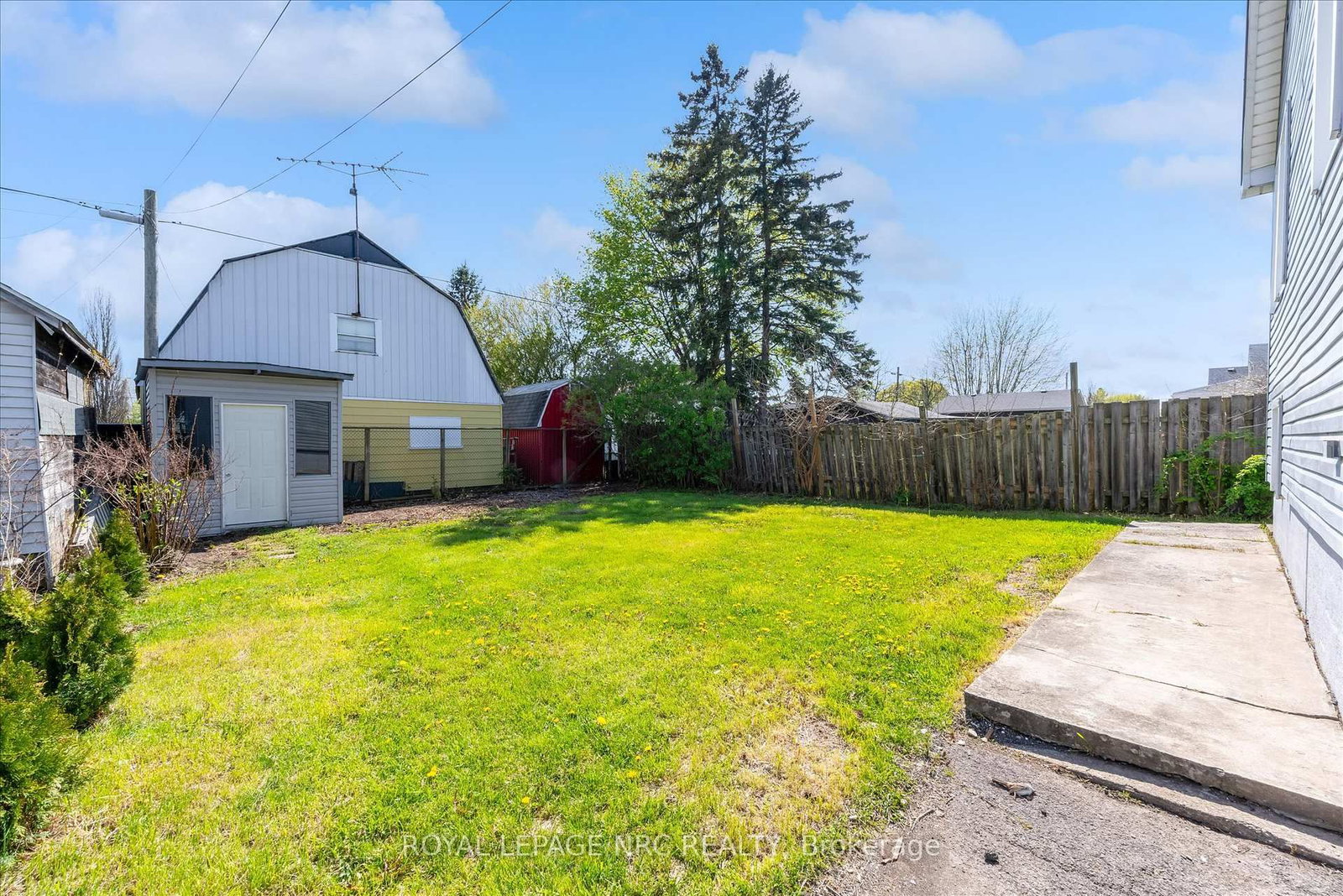 81 Christmas Street • Port Colborne, ON photo 26