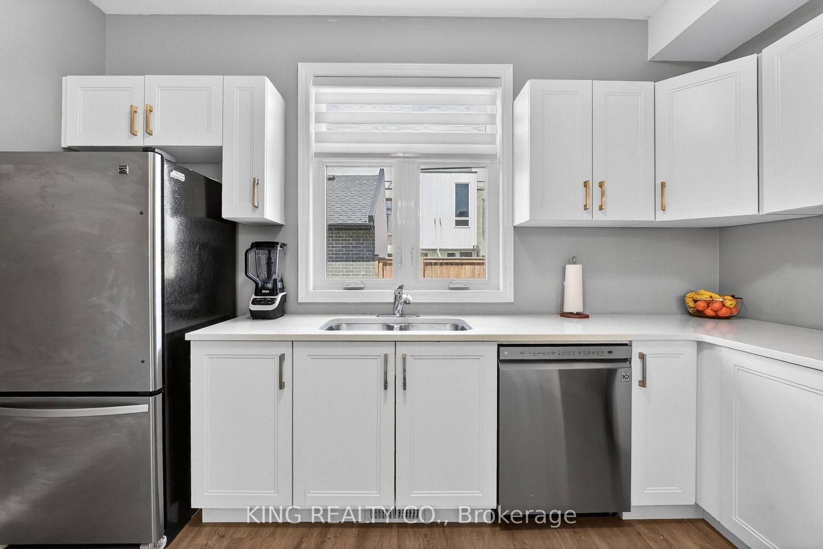 153 Summersides Boulevard, Unit 5 - Photo 17