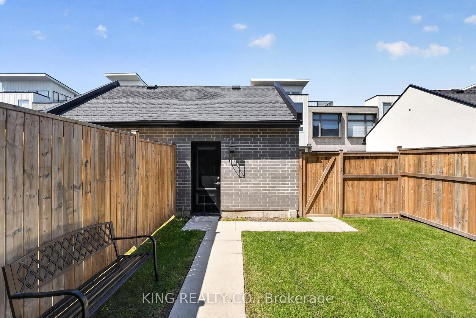 153 Summersides Boulevard, Unit 5 - Photo 39