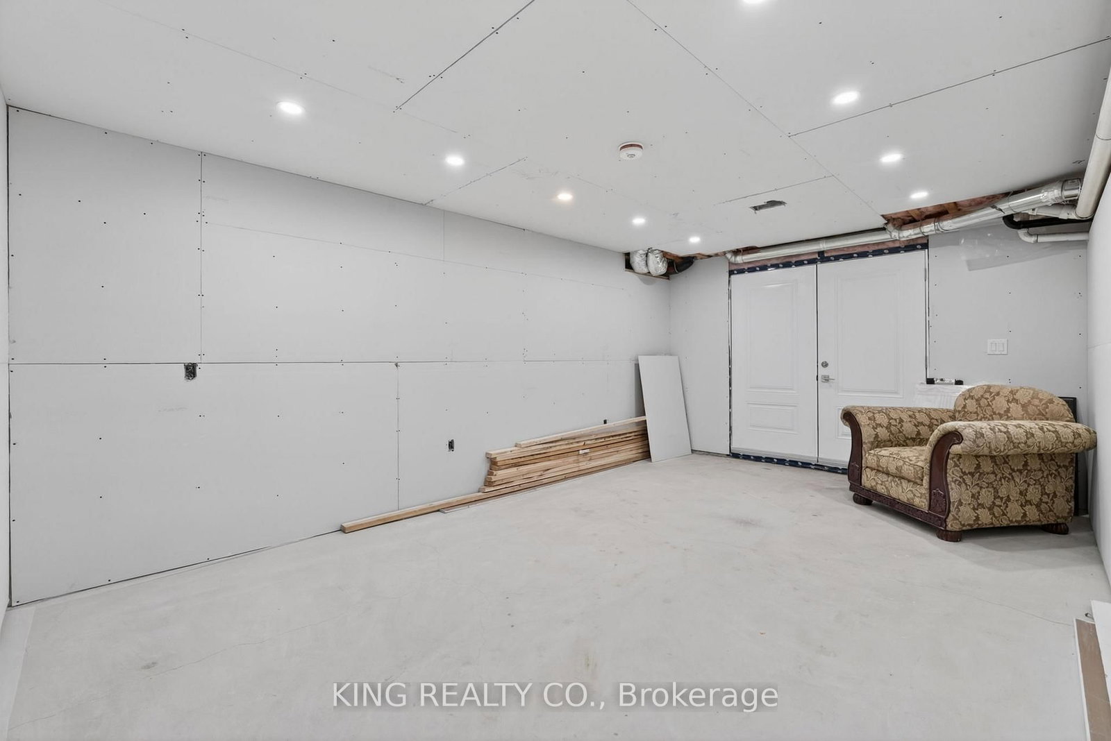 153 Summersides Boulevard, Unit 5 - Photo 47