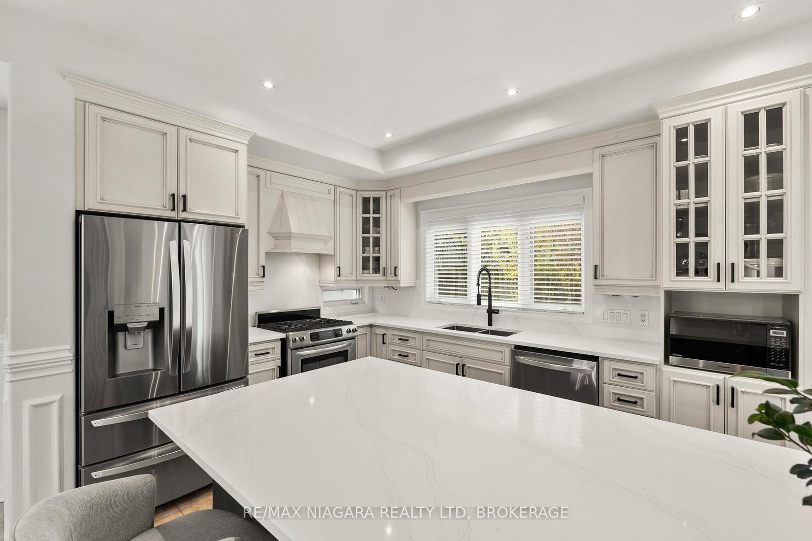 24 Red Haven Drive - Photo 16