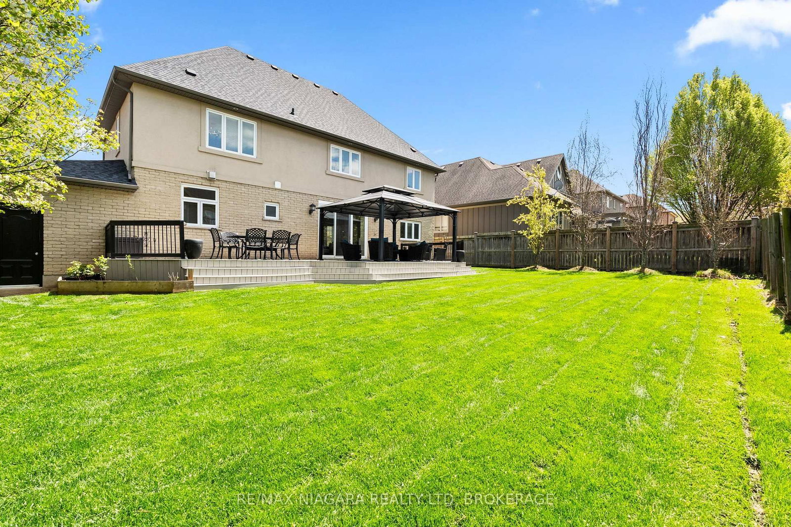 24 Red Haven Drive - Photo 39