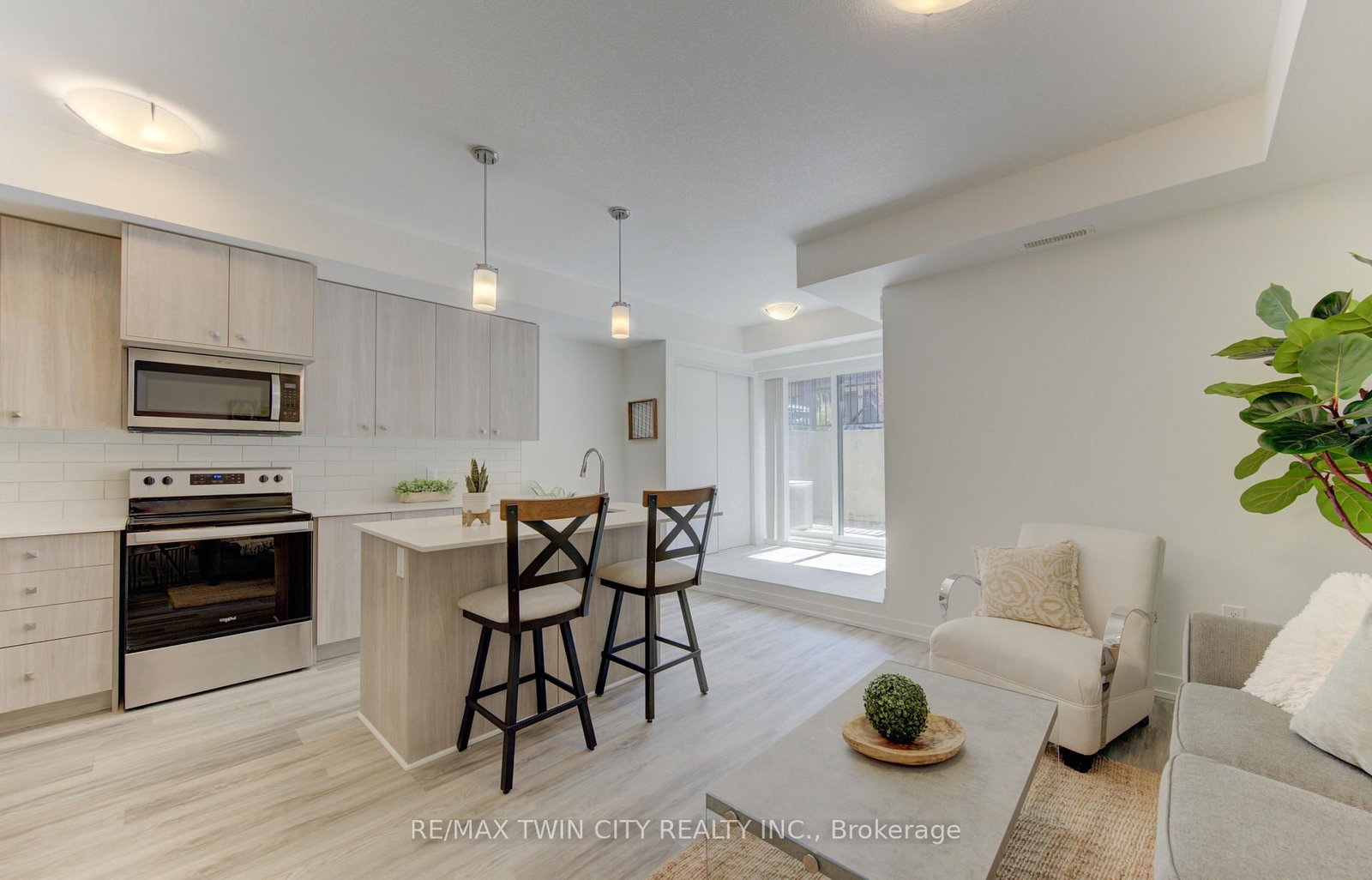 20 Palace Street, Unit G16 - Photo 12