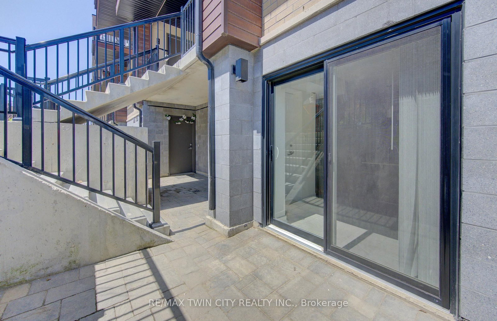 20 Palace Street, Unit G16 - Photo 24