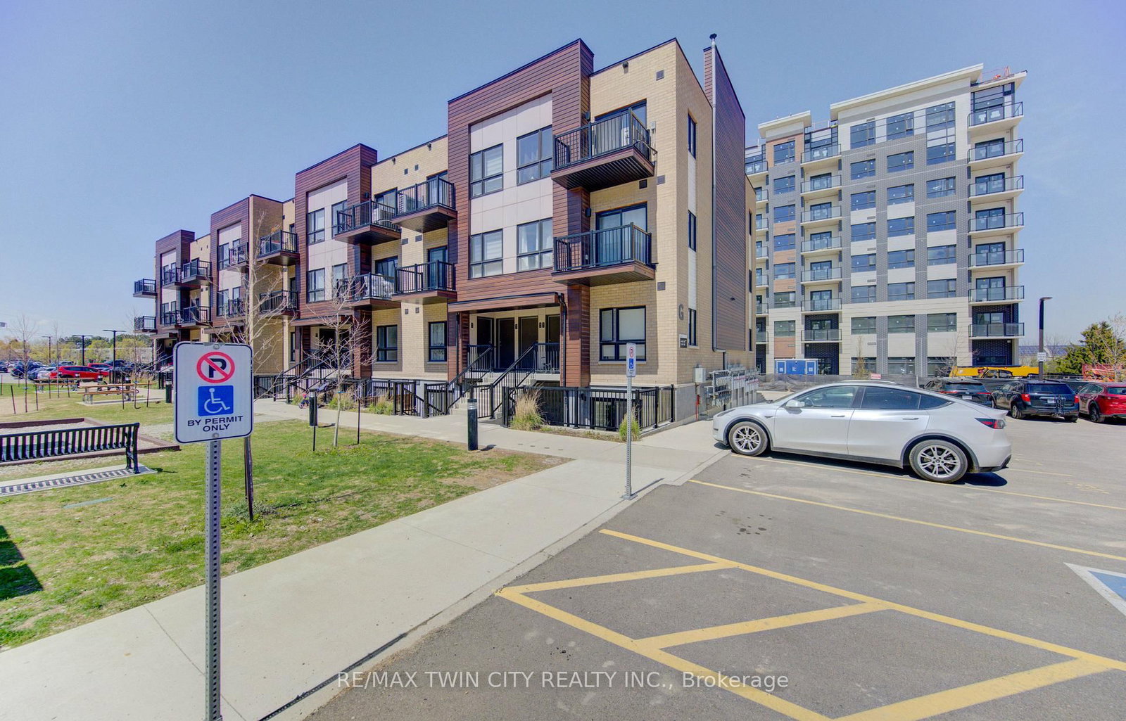 20 Palace Street, Unit G16 - Photo 26