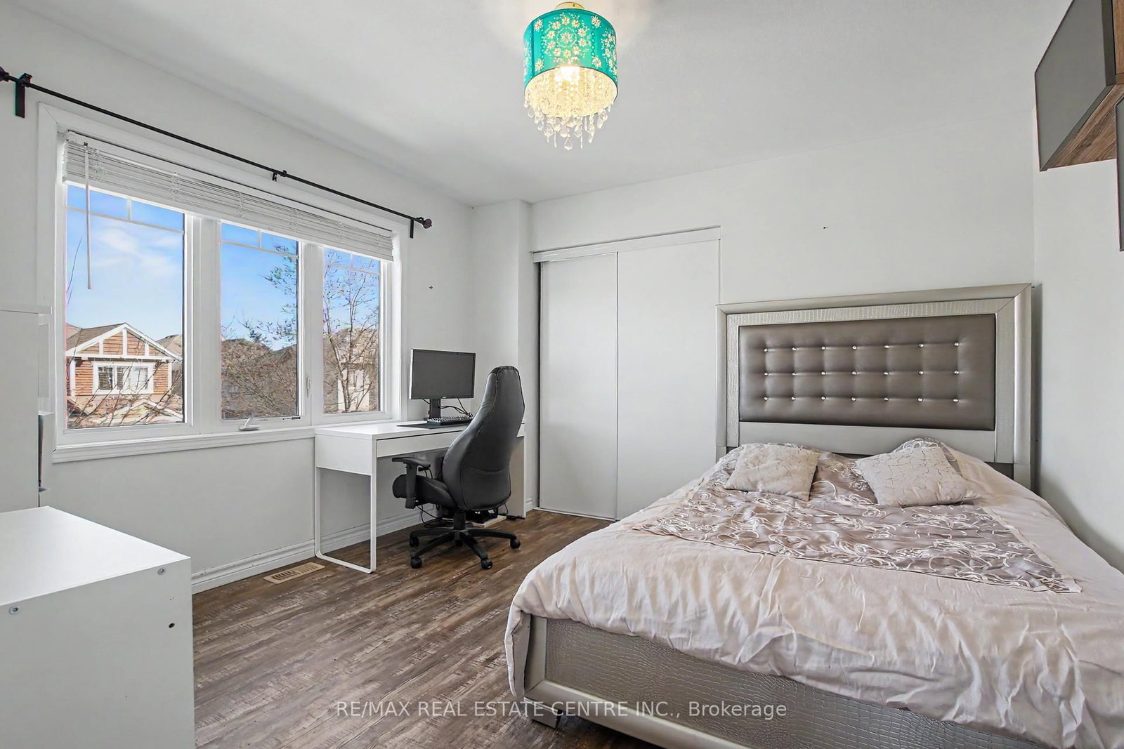 60 Postmaster Drive - Photo 17