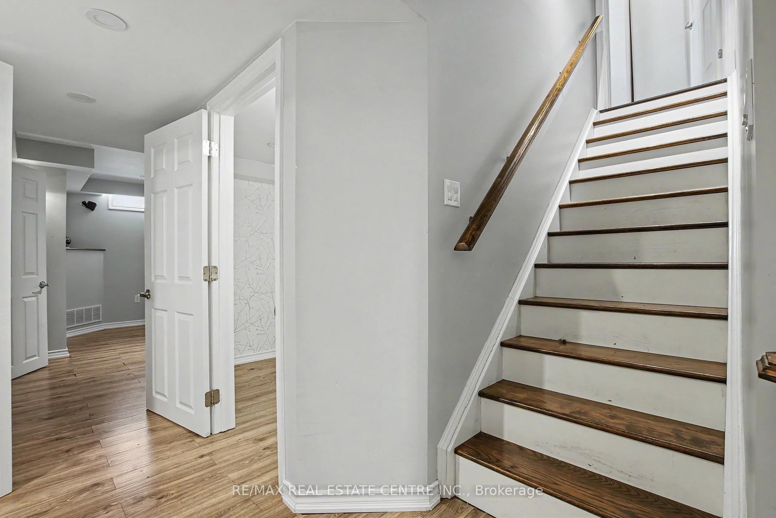 60 Postmaster Drive - Photo 25