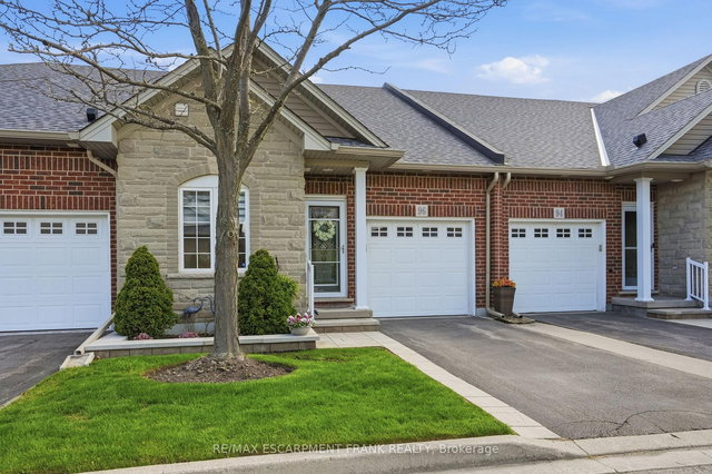96 Abbotsford Trail