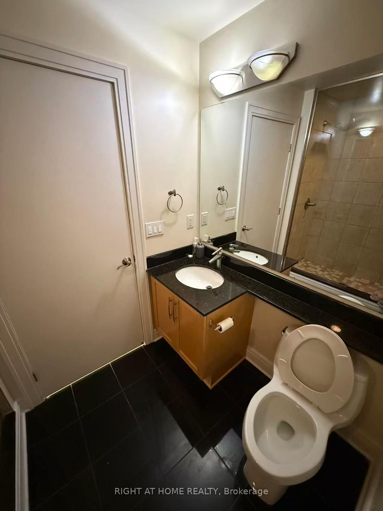95 BRONSON Avenue, Unit 1204 - Photo 18