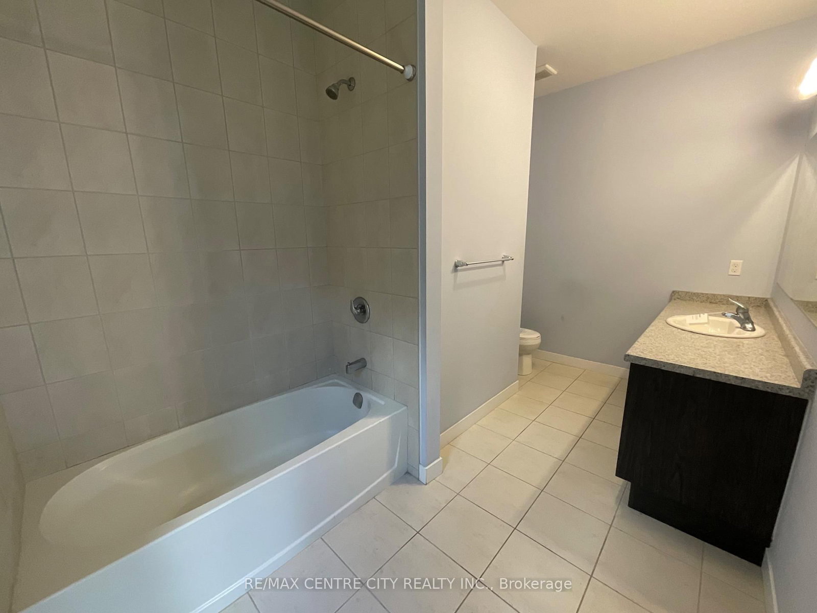 39 WATERTHRUSH Lane • Norfolk, ON photo 17