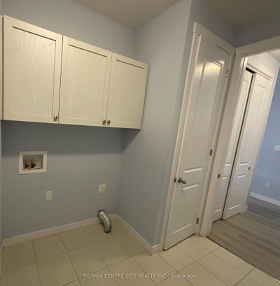 39 WATERTHRUSH Lane • Norfolk, ON photo 8