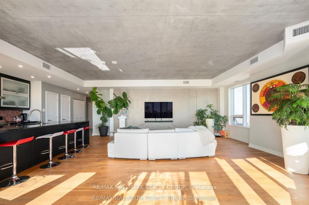 195 Besserer Street, Unit 1 - Photo 15