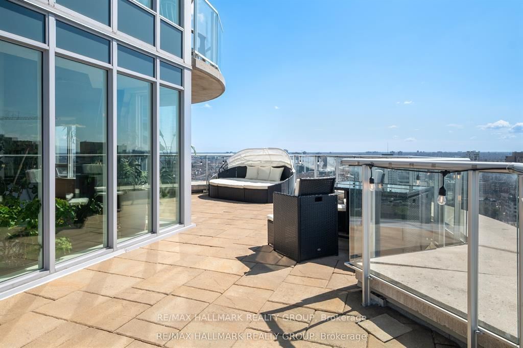 195 Besserer Street, Unit 1 - Photo 29