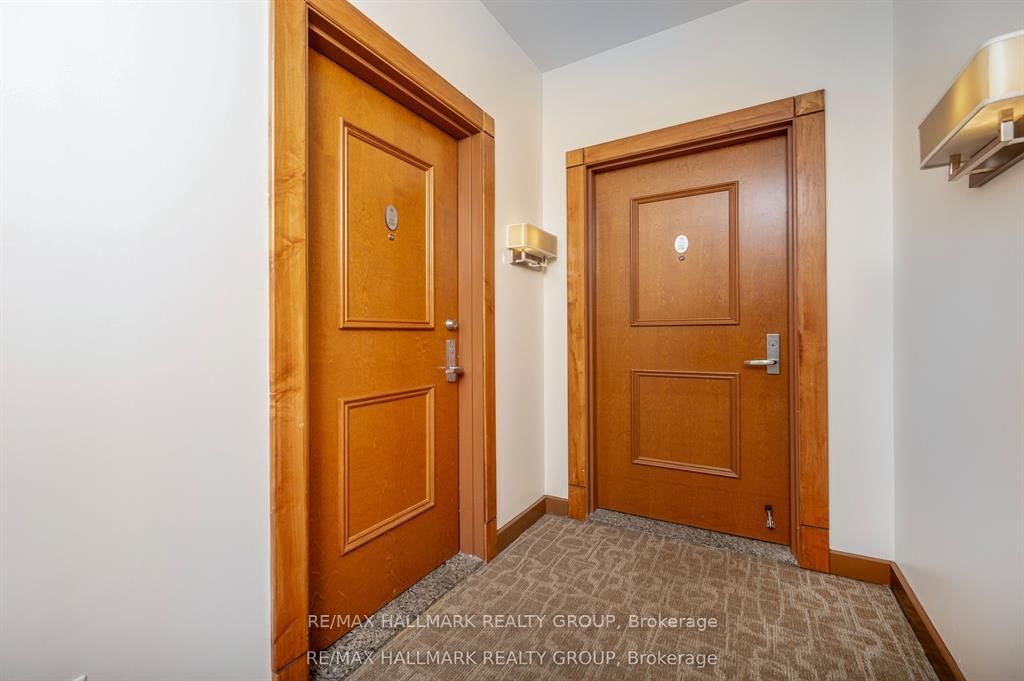 195 Besserer Street, Unit 1 - Photo 8