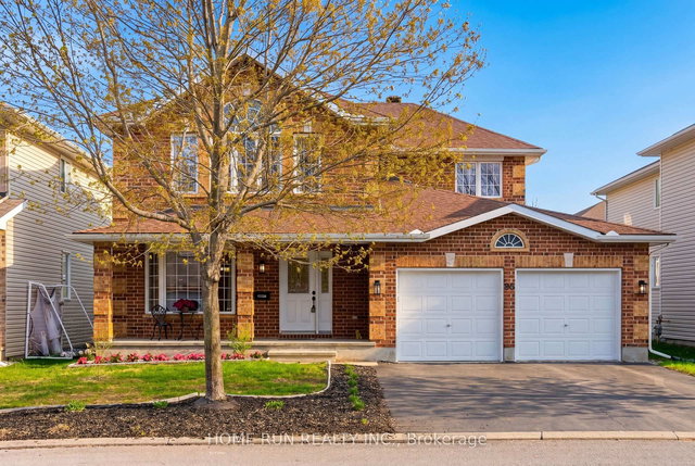 96 Woliston Crescent