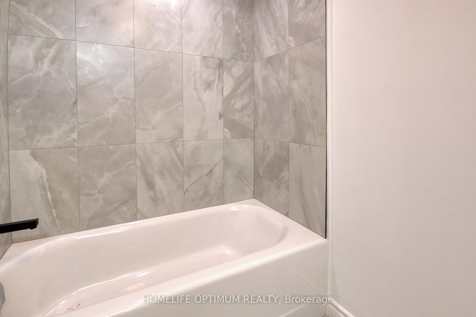 6 Suncrest Lane, Unit 101 - Photo 13
