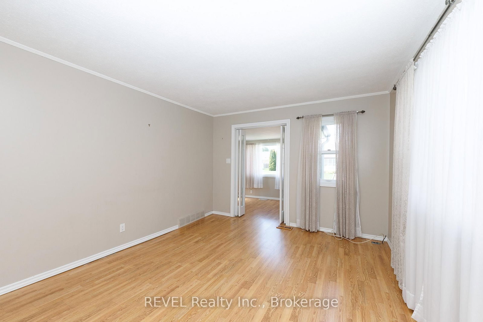 3430 Saint George Avenue - Photo 9