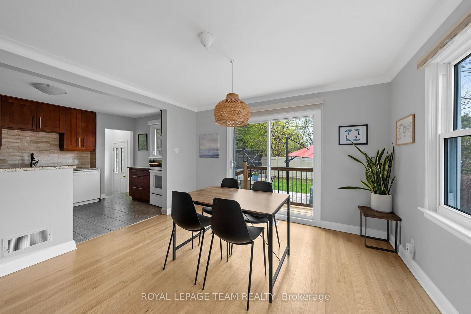 1266 Randall Avenue - Photo 23