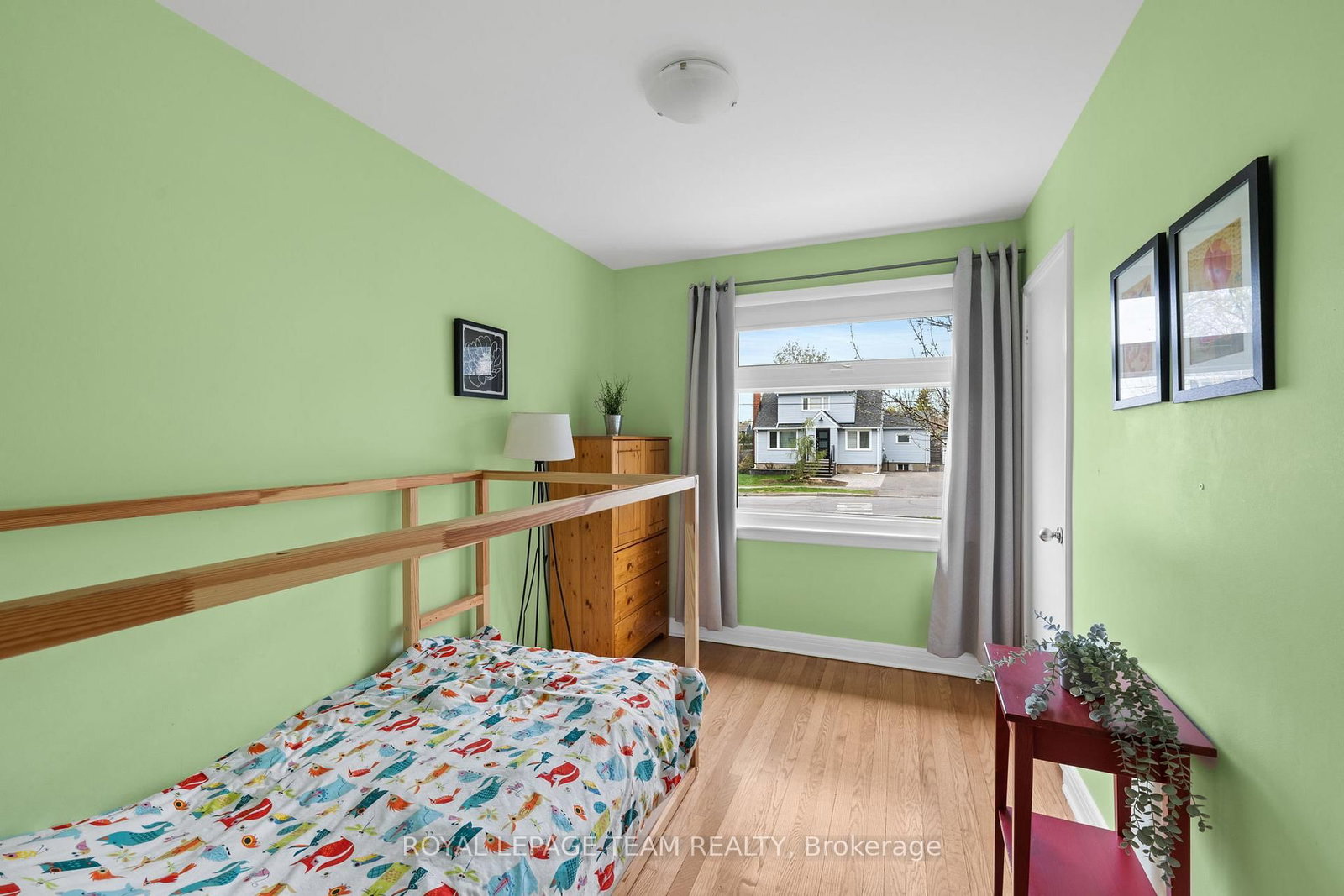 1266 Randall Avenue - Photo 29