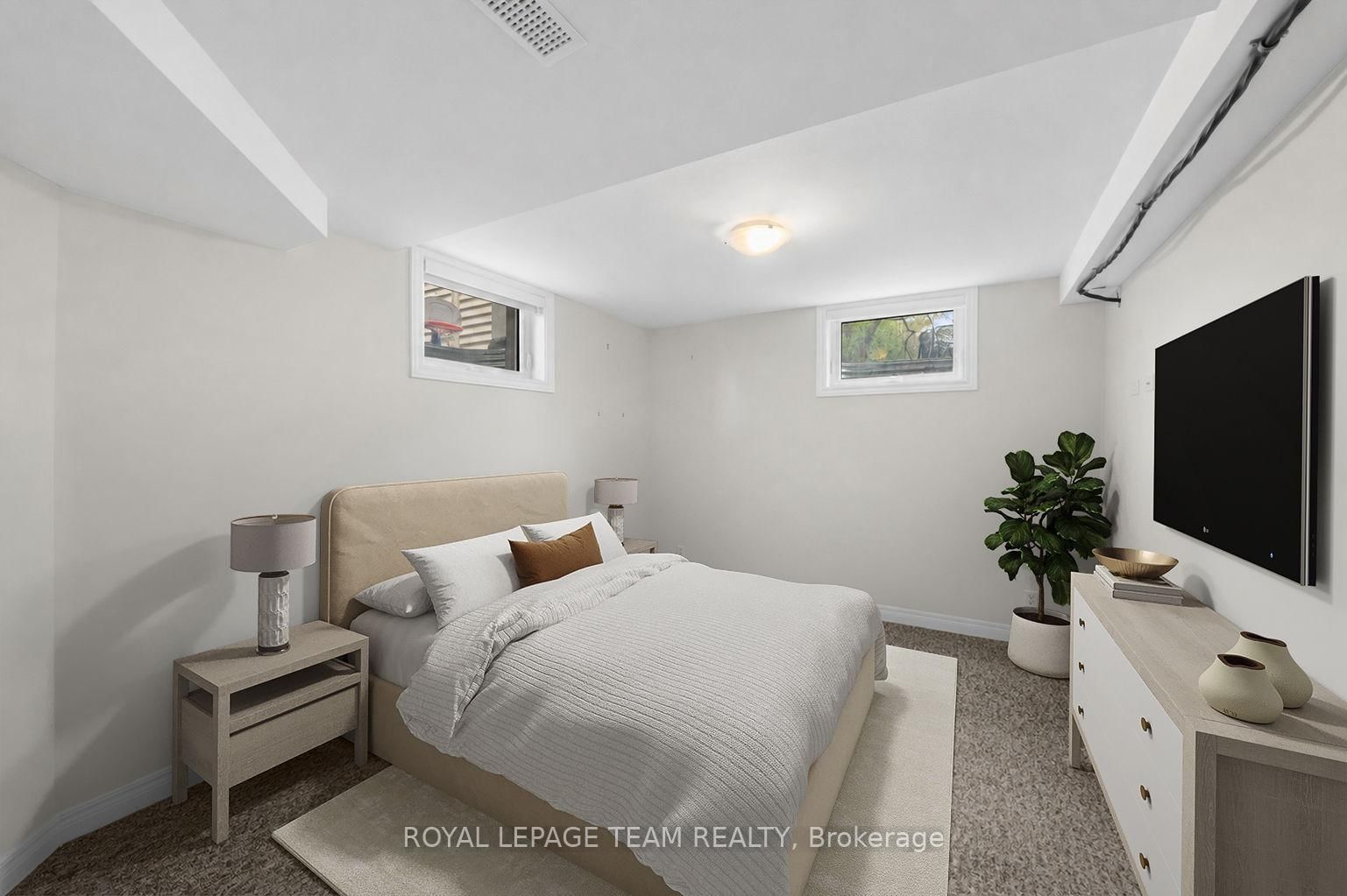 1266 Randall Avenue - Photo 38