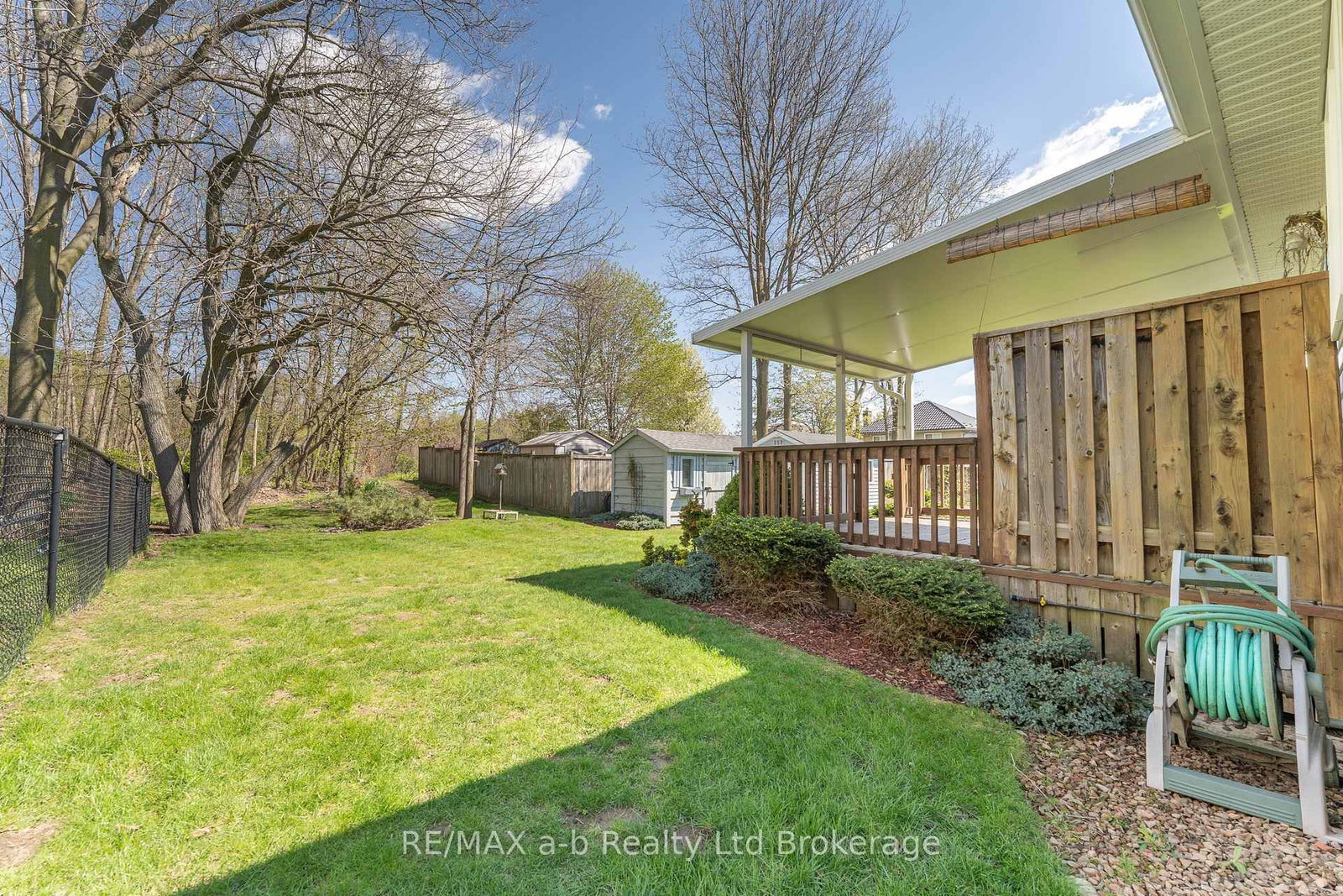 44 Beech Boulevard • Tillsonburg, ON photo 29