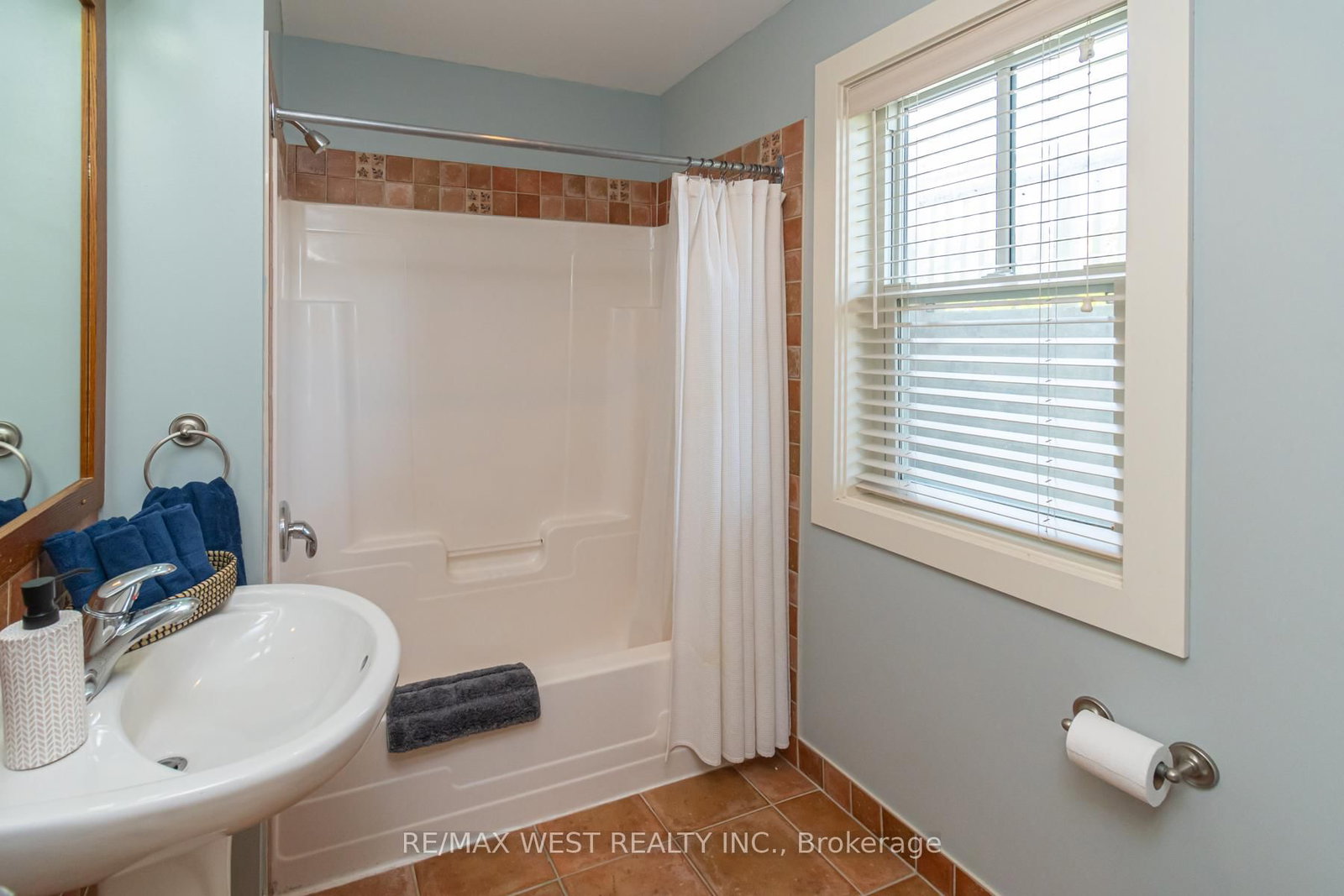 125 Fairway Court, Unit 117 - Photo 8