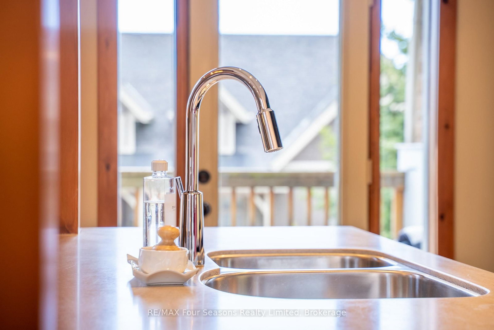 141 Venture Boulevard • Blue Mountains, ON photo 12