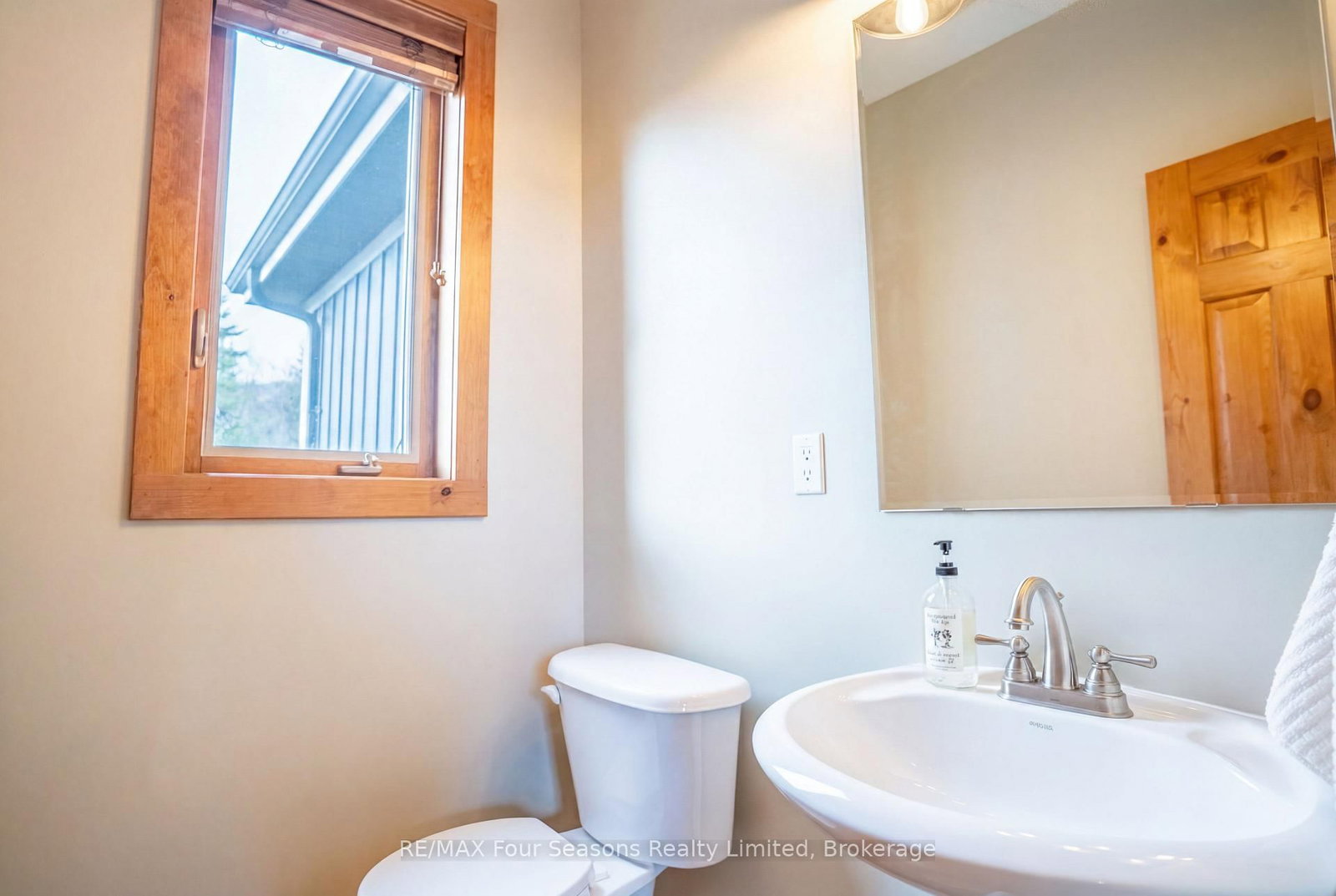 141 Venture Boulevard • Blue Mountains, ON photo 17