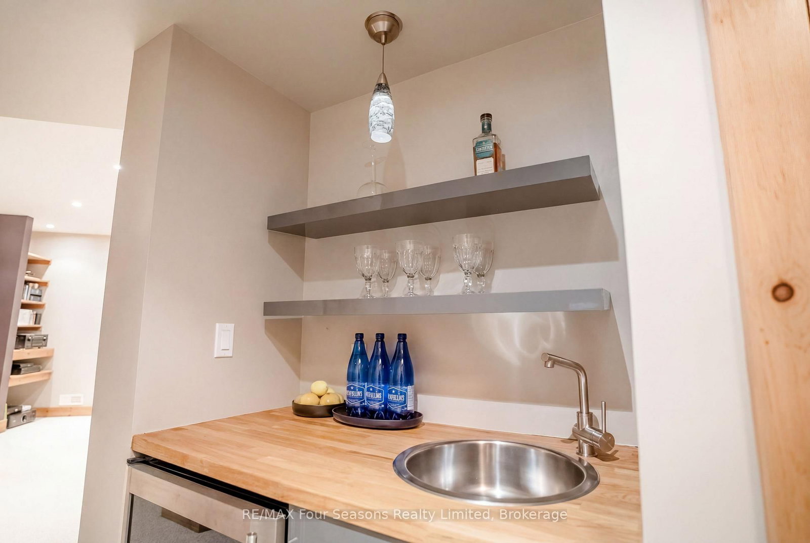 141 Venture Boulevard - Photo 34