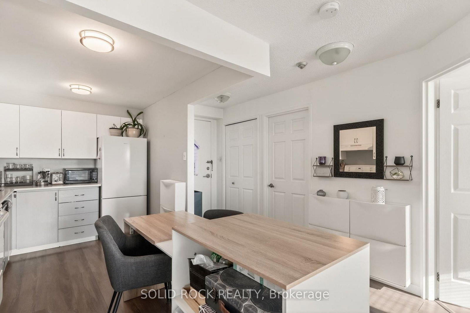 1440 Heron Road, Unit 901 - Photo 8
