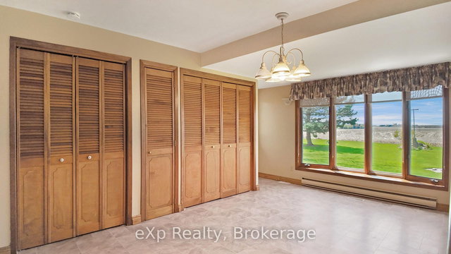 1267 Bruce Road 12