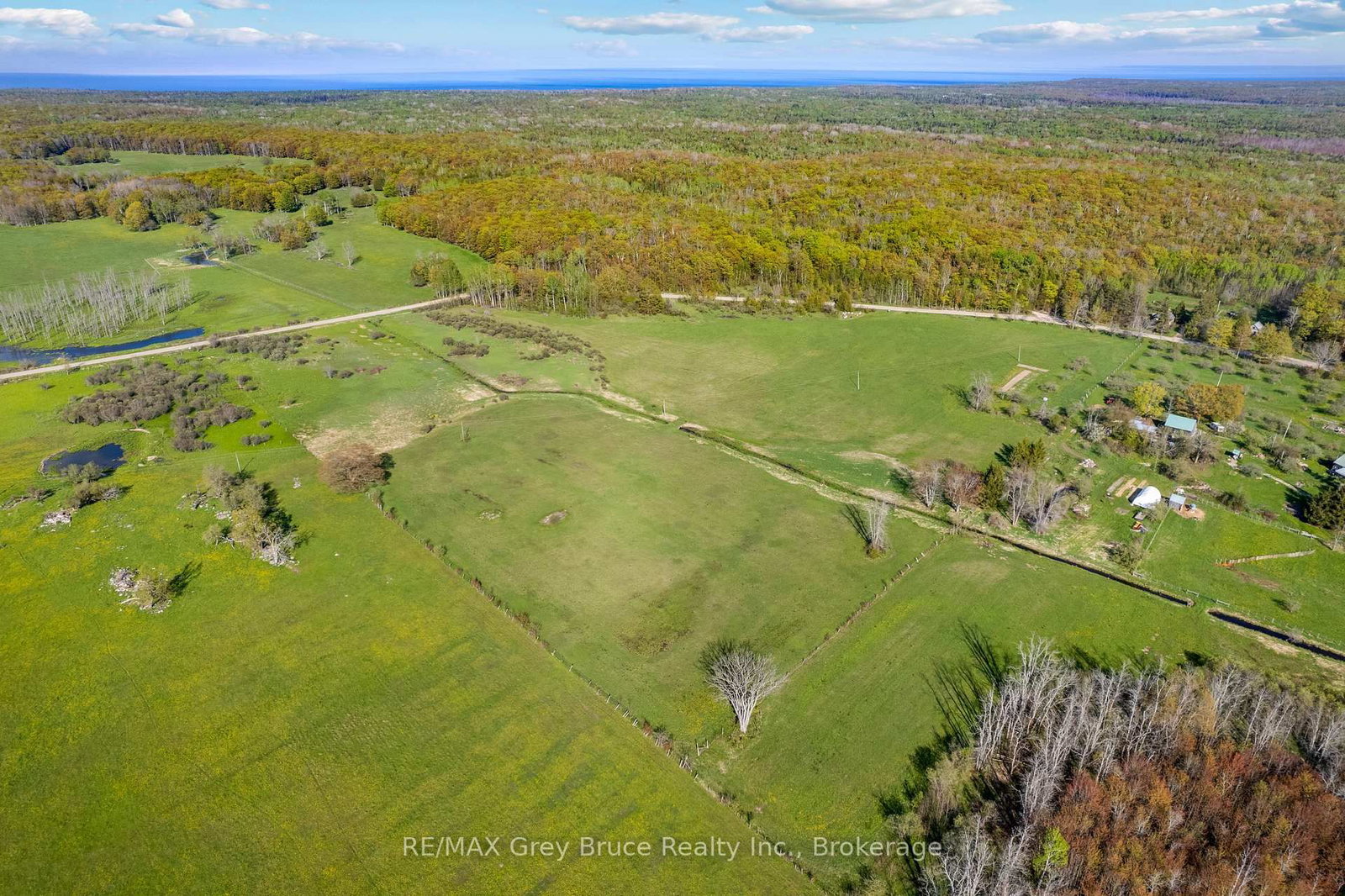 Part 1 Cape Chin North Road • Northern Bruce Peninsula, ON photo 39