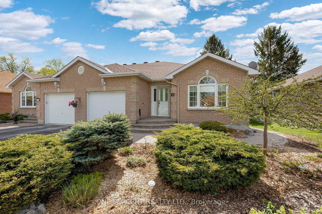 18 Dr. Gordon Crescent