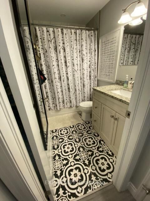 B - 238 Ridgewood Crescent
