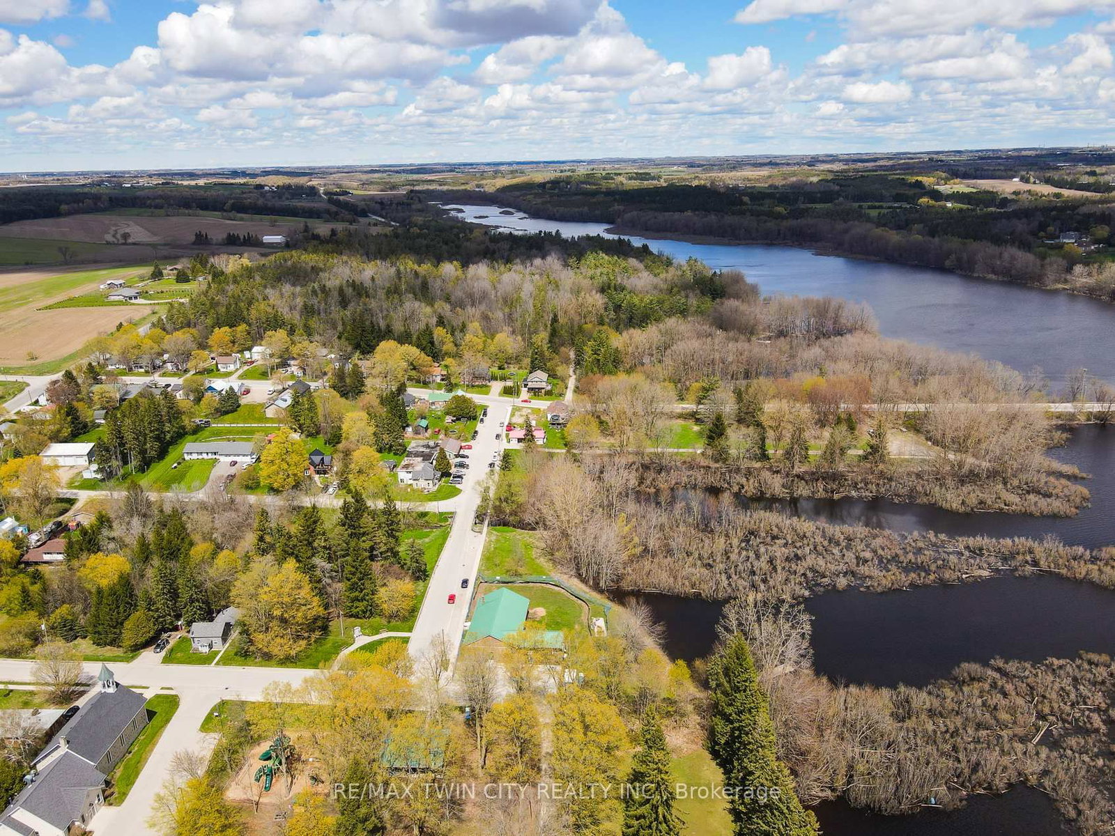 516 Fifth Street N • Centre Wellington, ON photo 44
