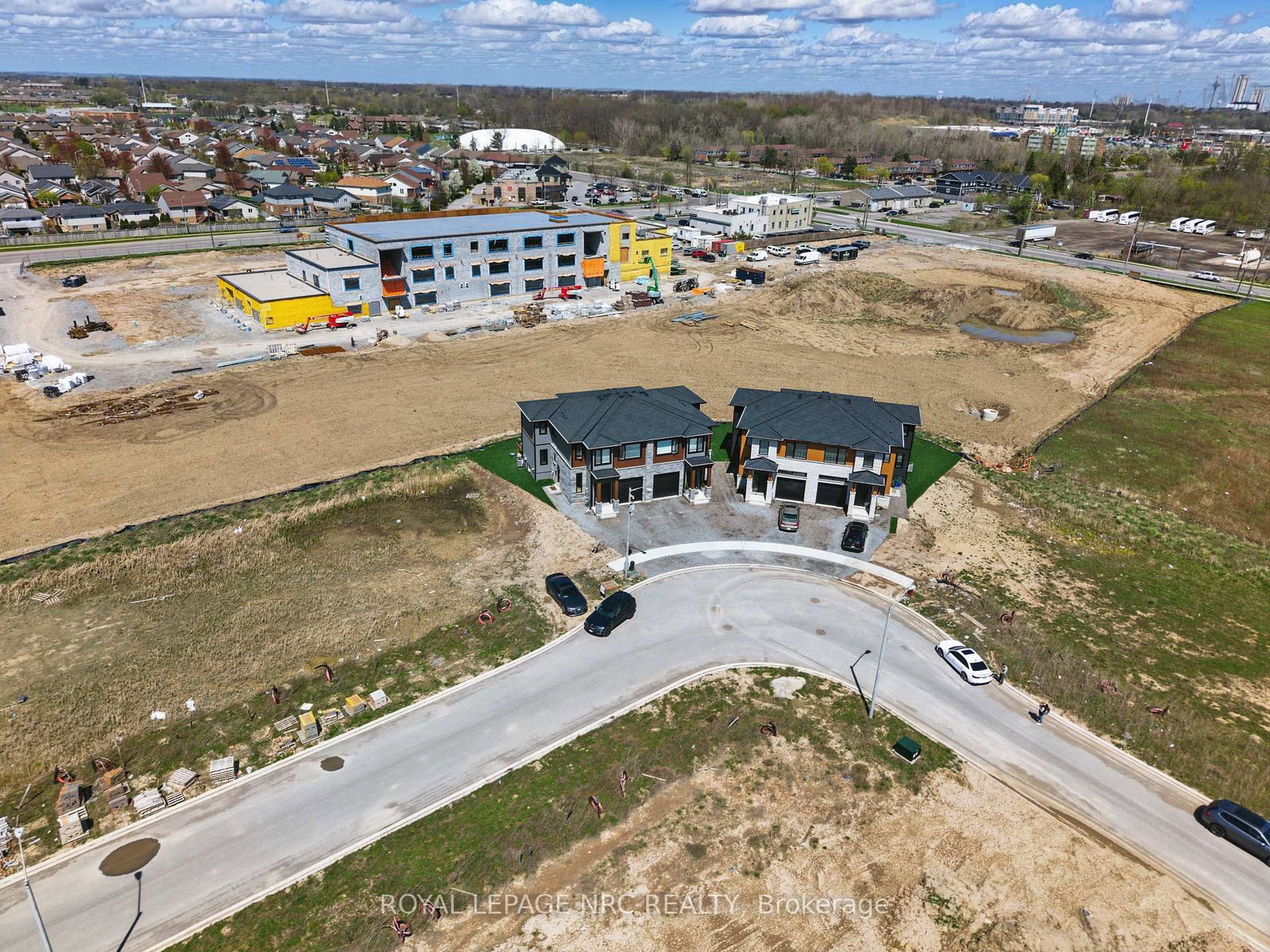 7386 Splendour Drive, Unit Upper - Photo 23