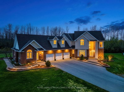 3560/3562 Weir Road • Edwardsburgh/Cardinal, ON photo 2